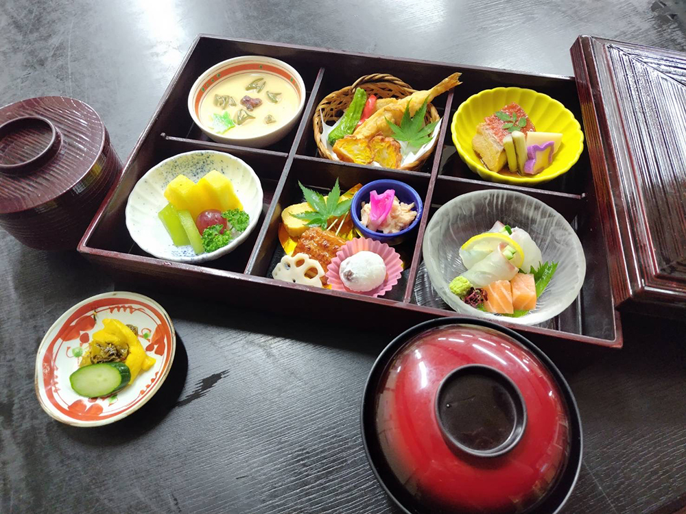 彩り御膳
